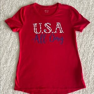 BCG USA Graphic T-Shirt size Medium Red  white and Blue